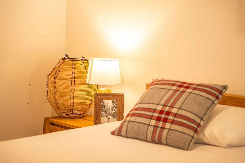 3 Bed Apt,Central Location, Parking, Garden, 6 Pax Saint-Gervais-les-Bains