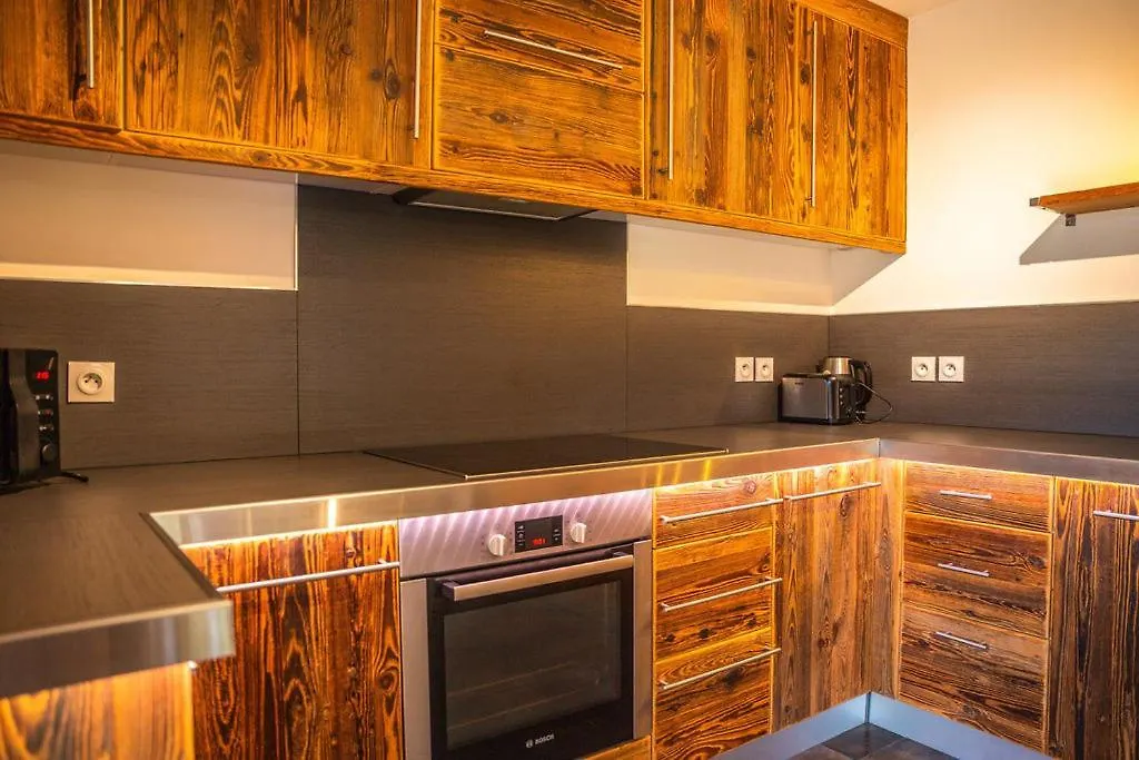3 Bed Apt,Central Location, Parking, Garden, 6 Pax Saint-Gervais-les-Bains